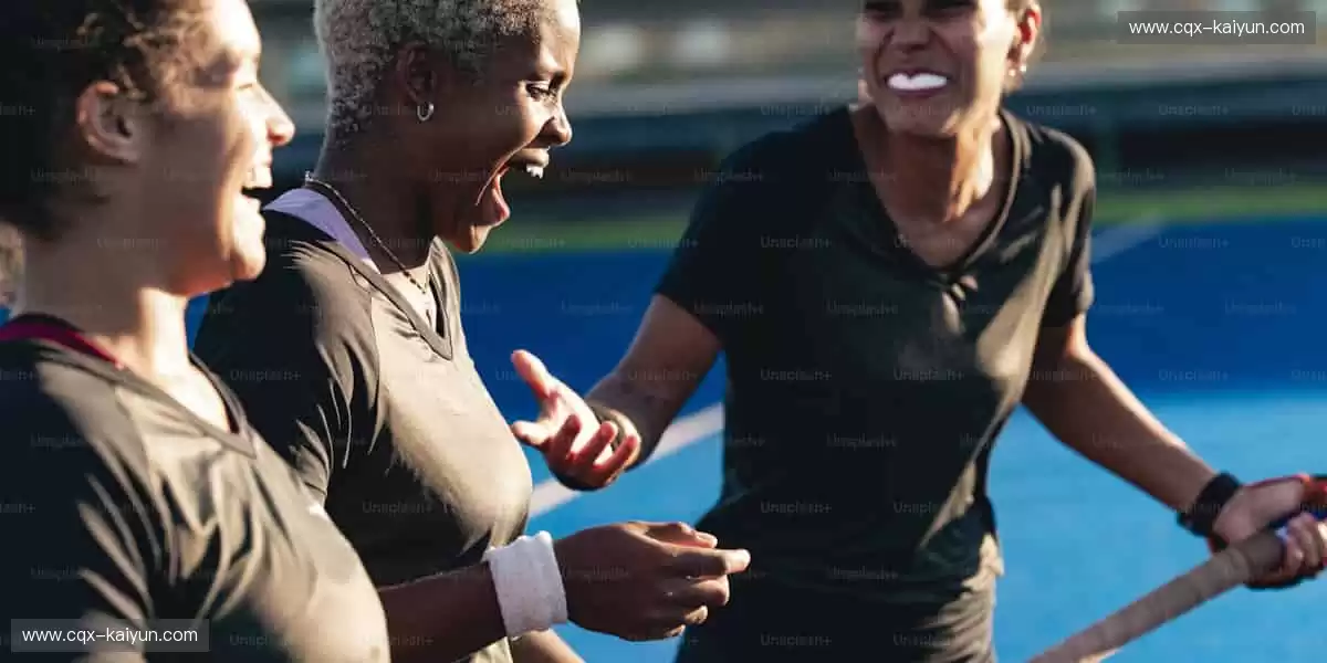 「从草根到巅峰，每一份坚持都值得被记录！📸上传你的故事，赢取专属奖励！」